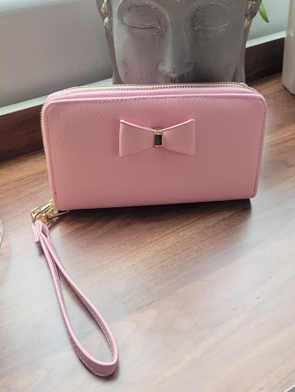 Light Pink Bow And Heart Zip-Around Wristlet Wallet